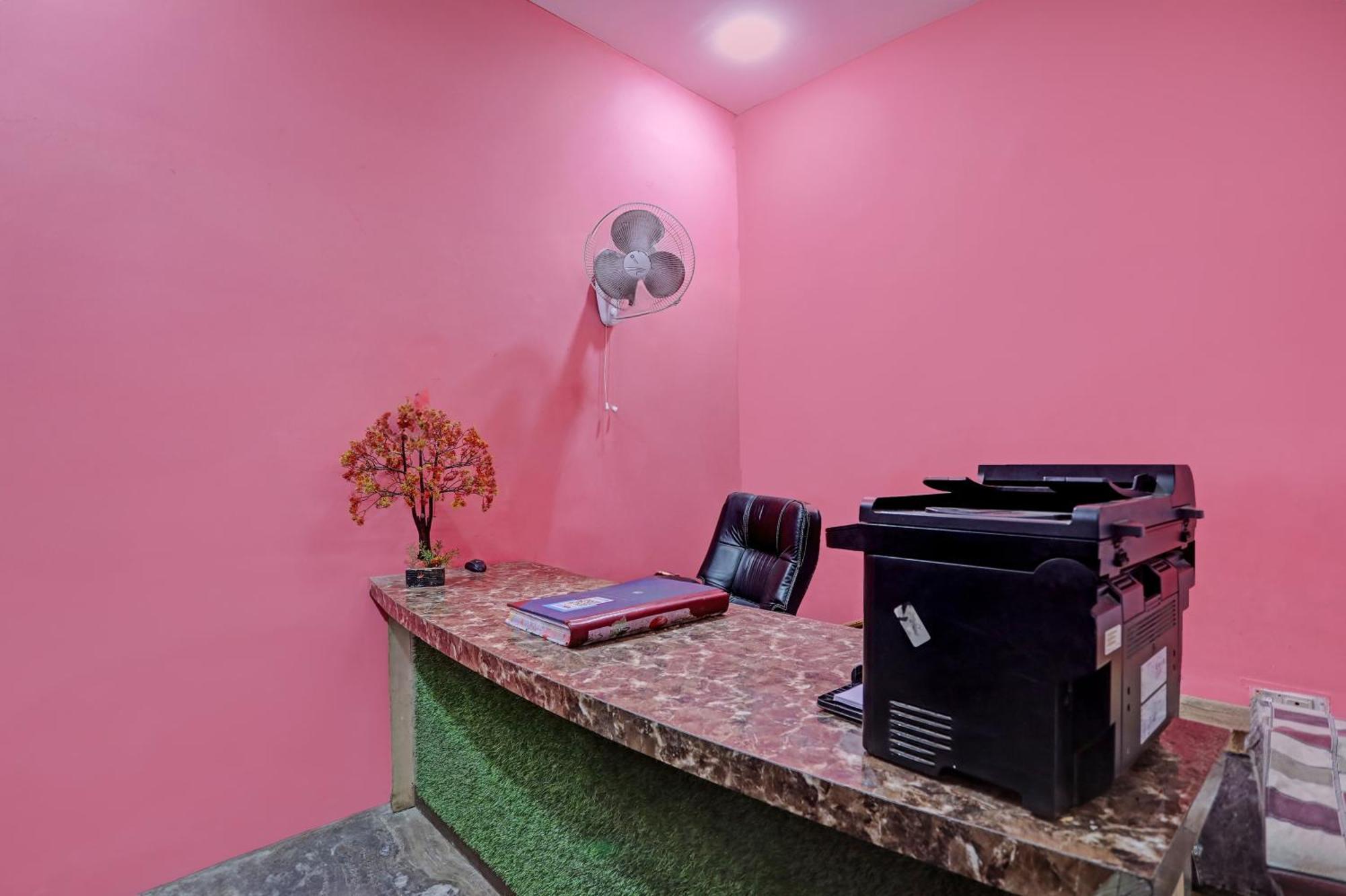 Hotel O Raaz Hotel دلهي المظهر الخارجي الصورة