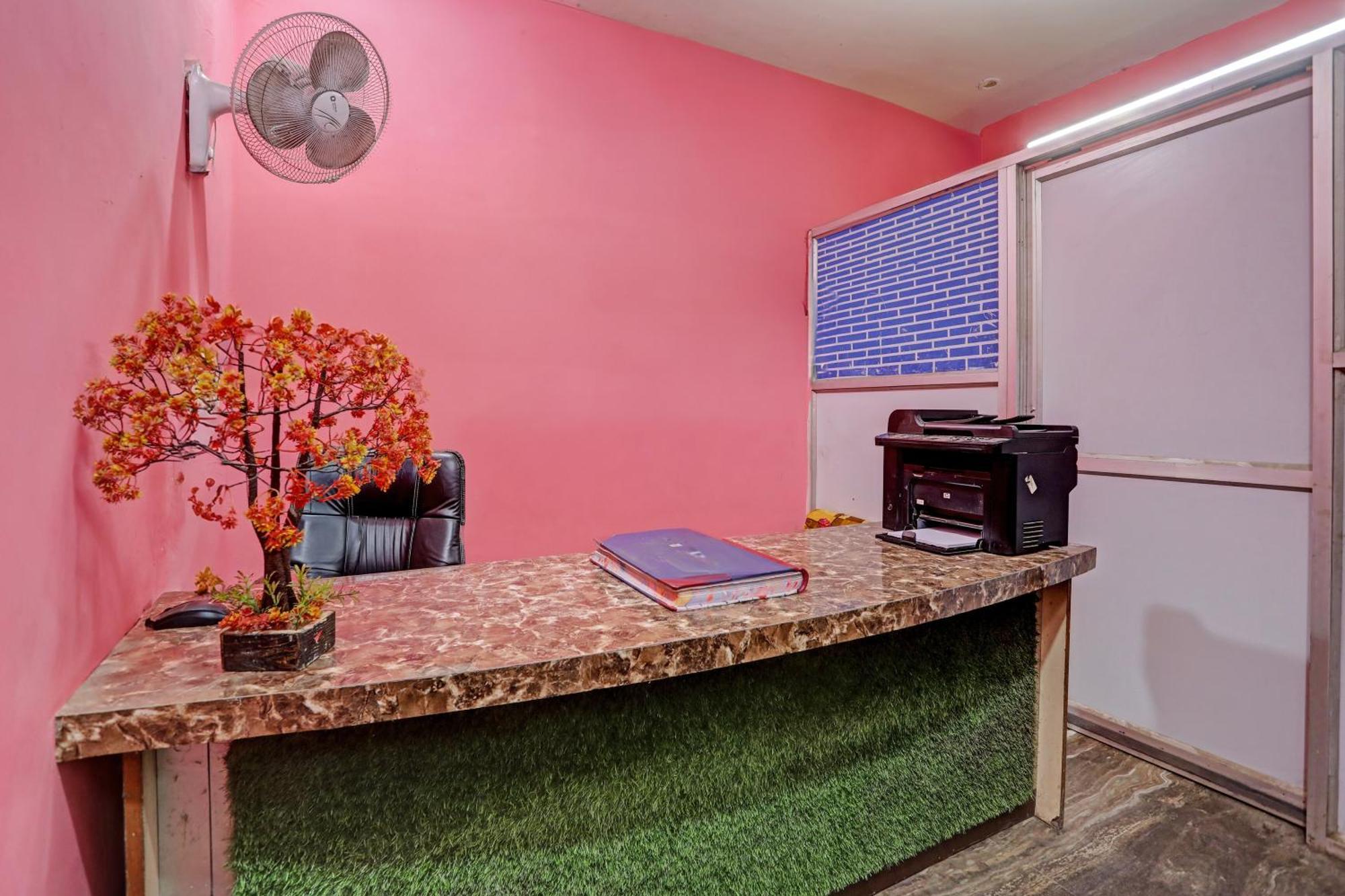 Hotel O Raaz Hotel دلهي المظهر الخارجي الصورة